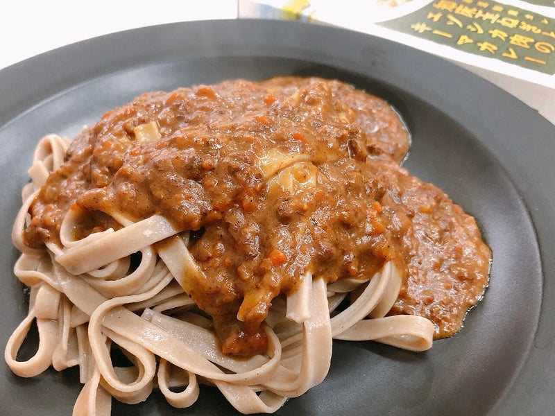 北海道知床カレー 知床玉ねぎとエゾシカ肉のキーマカレー 中辛 130g